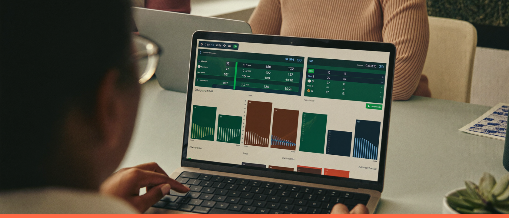 People analytics: pessoas em ambiente de trabalho, capa do artigo do Promova RH